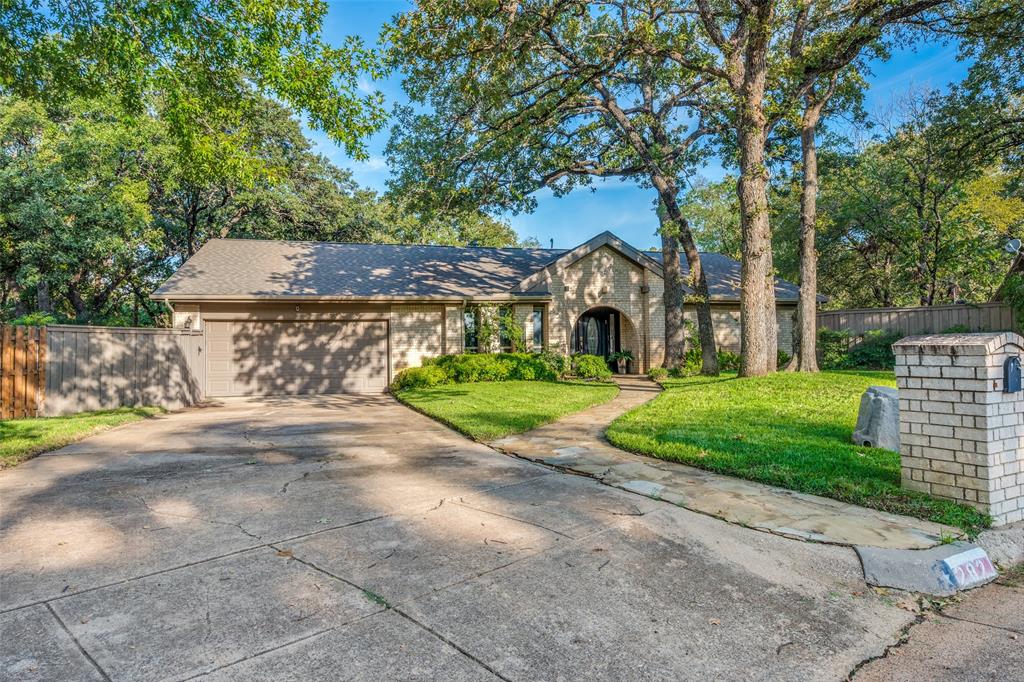 2821 Buffalo Court Property Photo 1