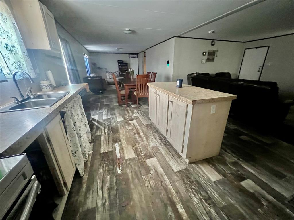 806 S 3rd Street 6 Property Photo 30