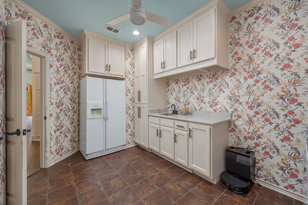 1125 County Road 1401 Property Photo 28