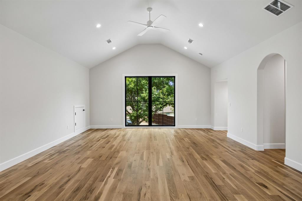 7247 Blythdale Drive Property Photo 25