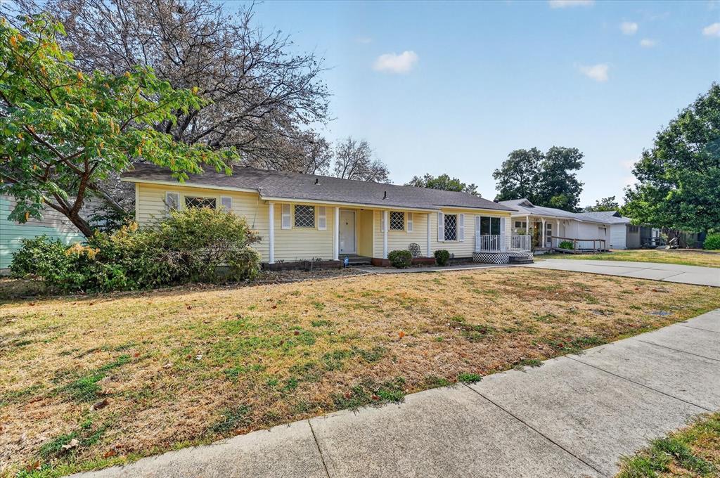 5008 Monna Street Property Photo 1