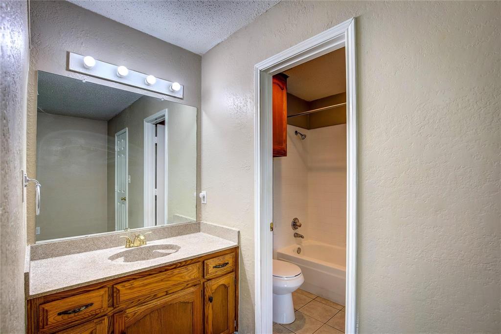 7724 Pebblebrook Drive Property Photo 16