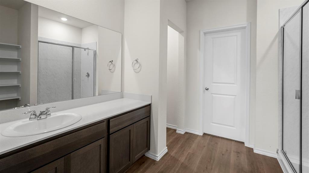 524 Ash Drive Property Photo 1