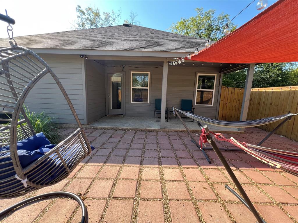 100 Elm Street Property Photo 22