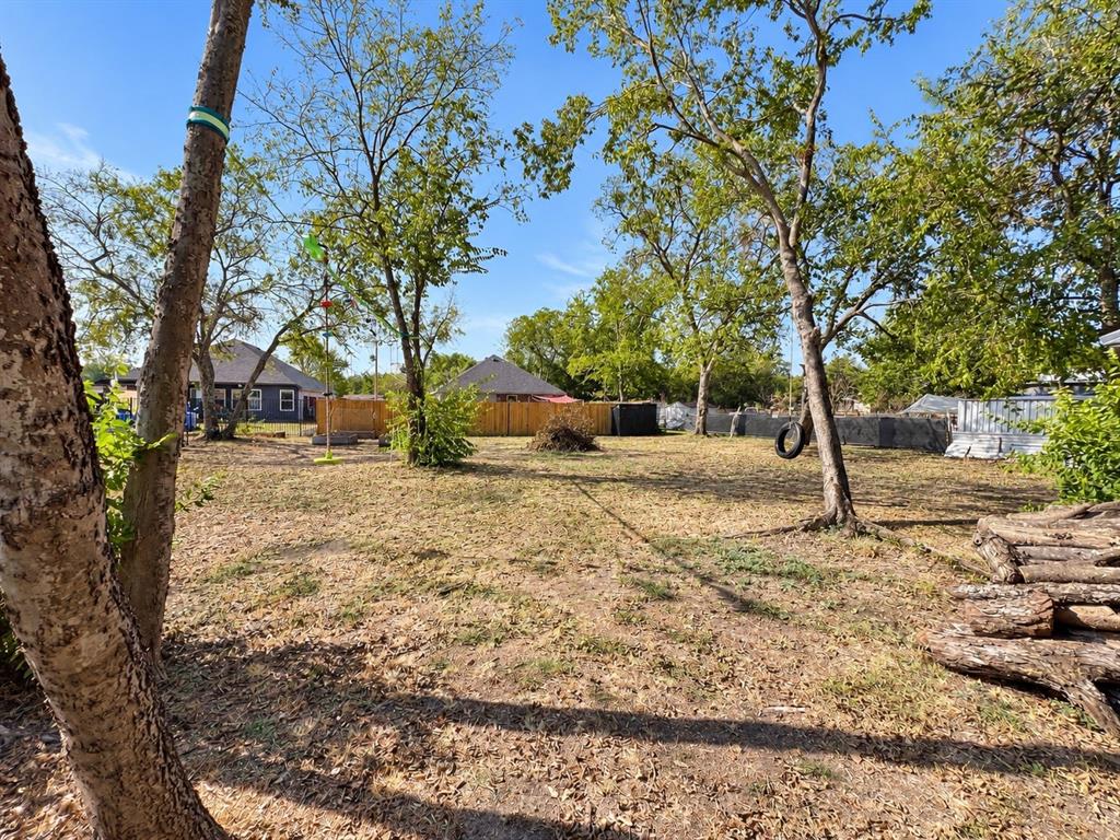 100 Elm Street Property Photo 25