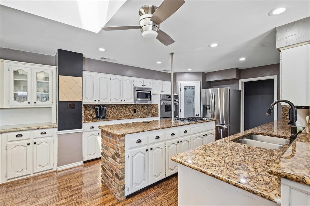 3801 Post Oak Road Property Photo 15