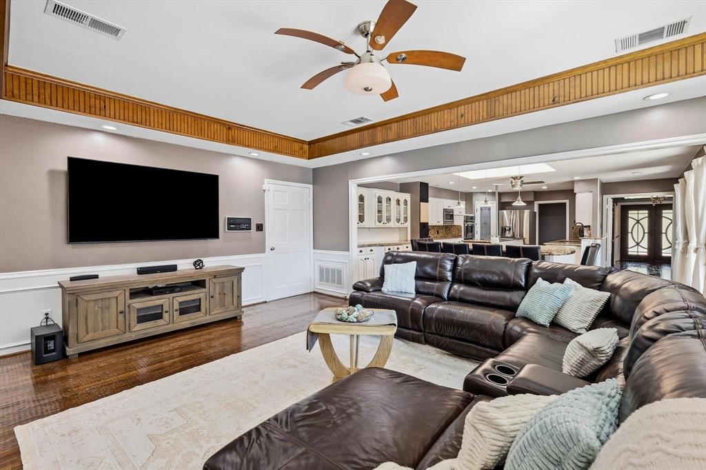 3801 Post Oak Road Property Photo 21