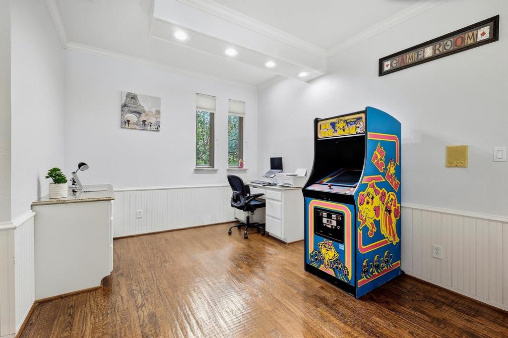 3801 Post Oak Road Property Photo 24