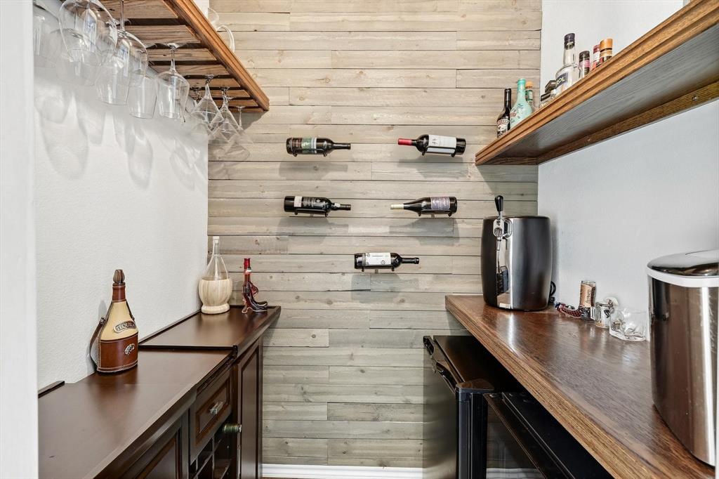 3801 Post Oak Road Property Photo 26