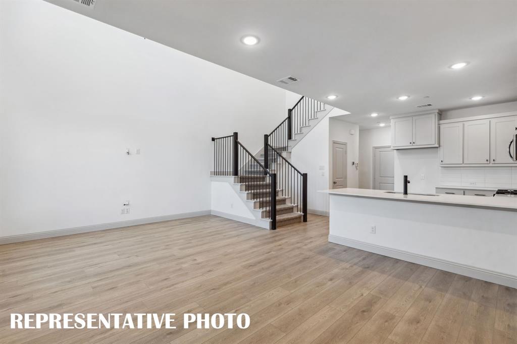 1028 Stockton Drive Property Photo 4