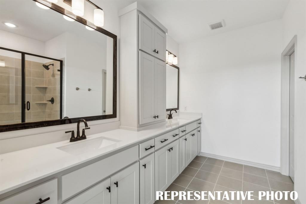 1028 Stockton Drive Property Photo 11