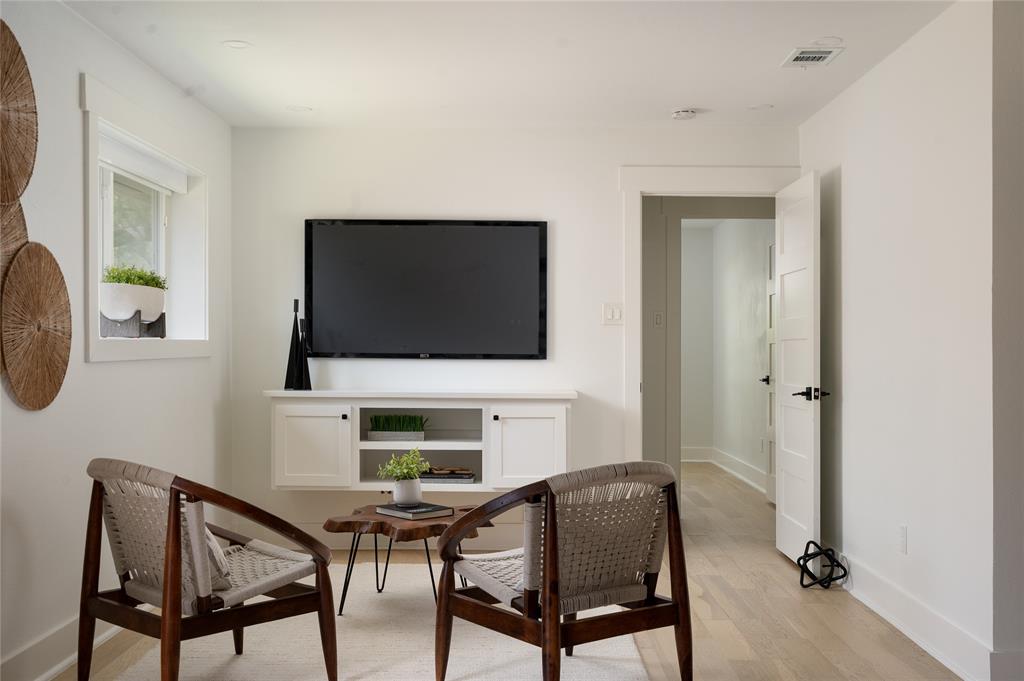 16106 Shadybank Drive Property Photo 13