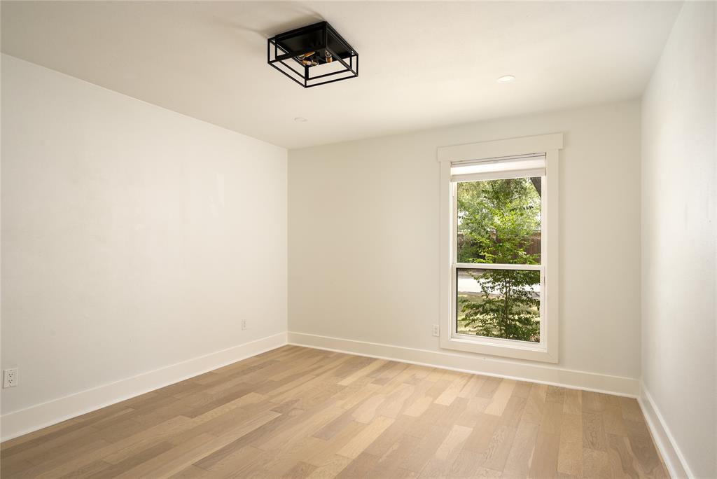 16106 Shadybank Drive Property Photo 20