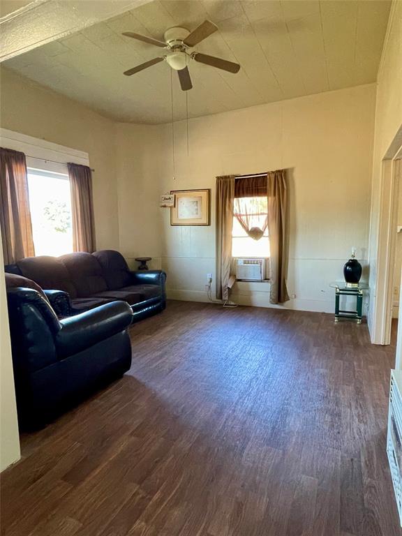 508 N 10th Street Property Photo 5