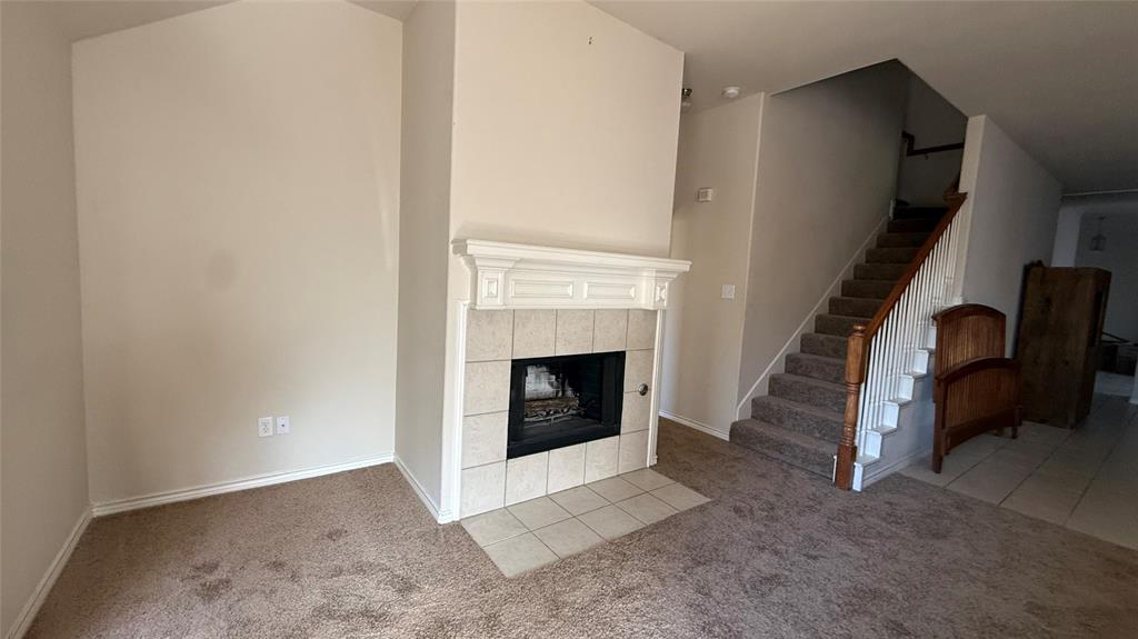 8409 Laughing Waters Trail Property Photo 5