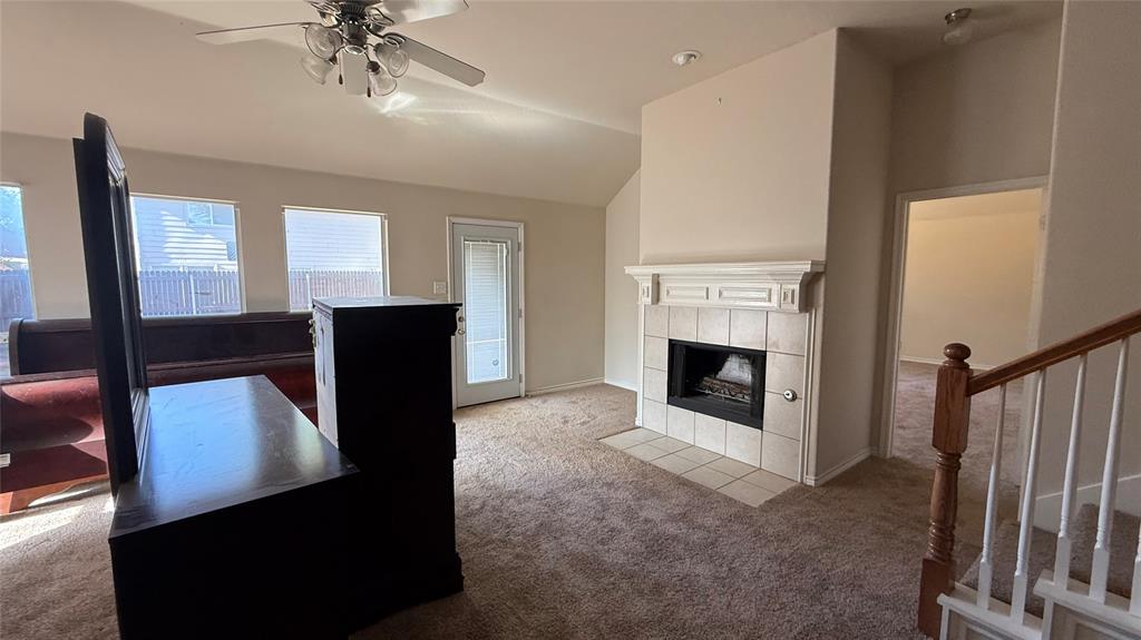 8409 Laughing Waters Trail Property Photo 6