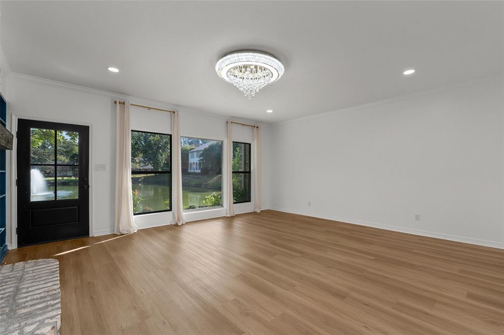 300 Pierremont Road 23 Property Photo 14