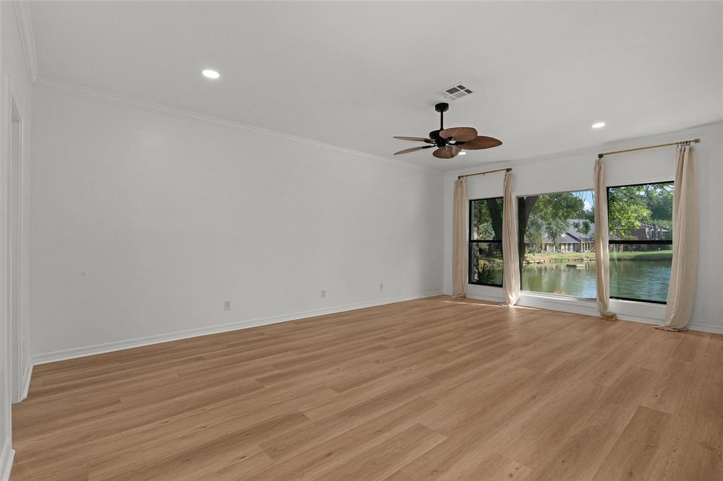 300 Pierremont Road 23 Property Photo 16