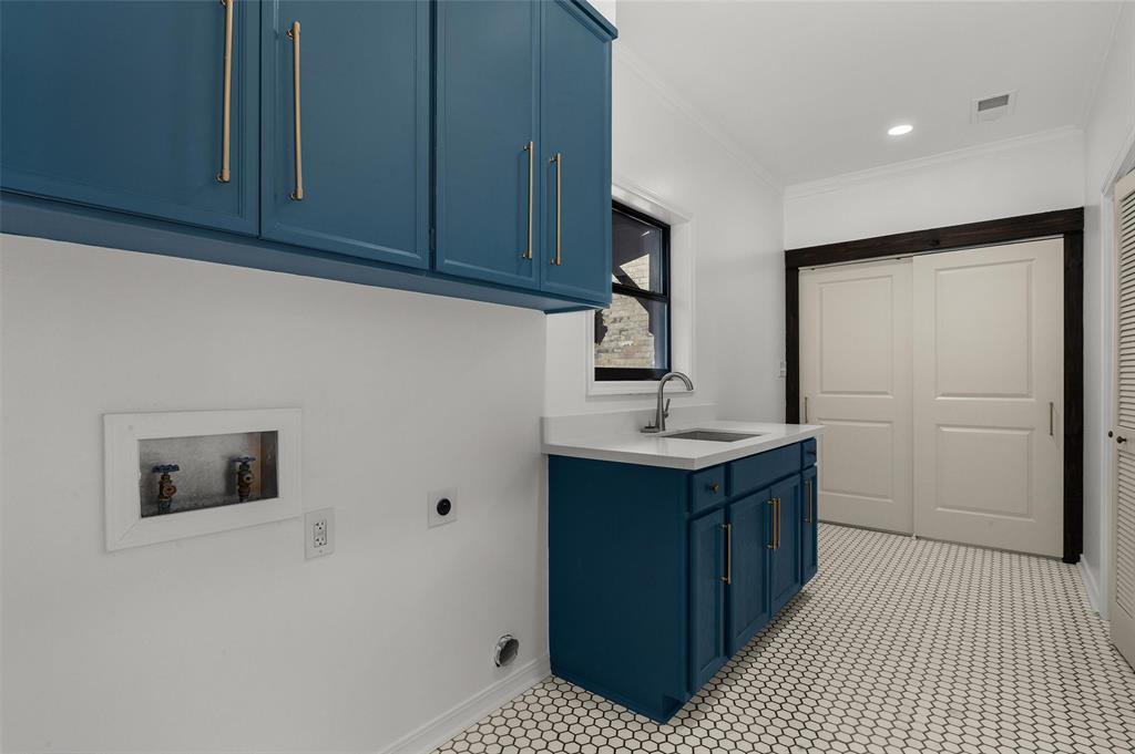 300 Pierremont Road 23 Property Photo 22