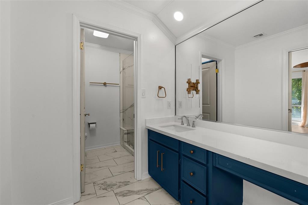300 Pierremont Road 23 Property Photo 26