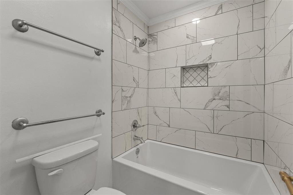300 Pierremont Road 23 Property Photo 29