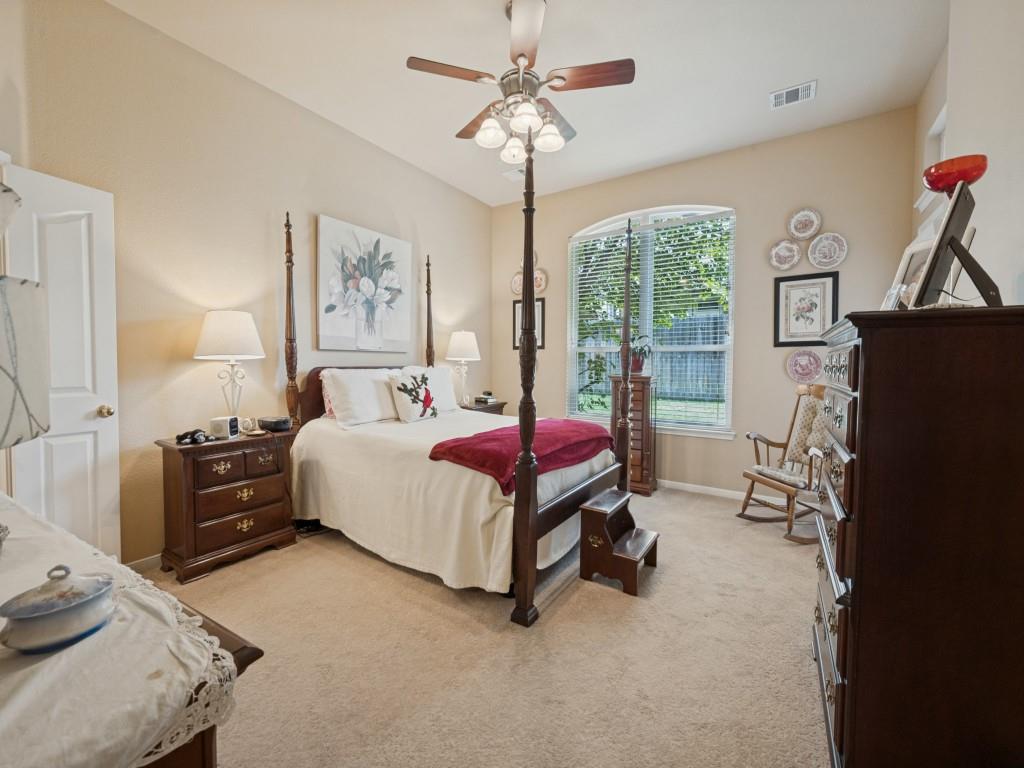 9124 Chardin Park Drive Property Photo 14