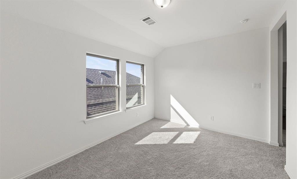 3648 Castle Drive Property Photo 16
