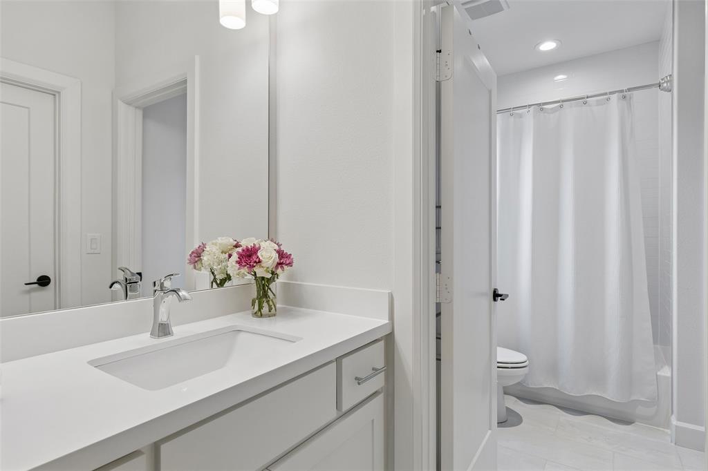 7514 Linwood Avenue Property Photo 23