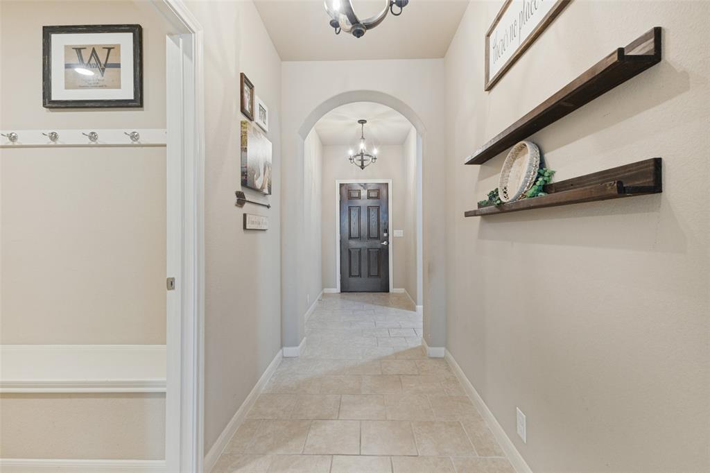 573 Providence Place Property Photo 3