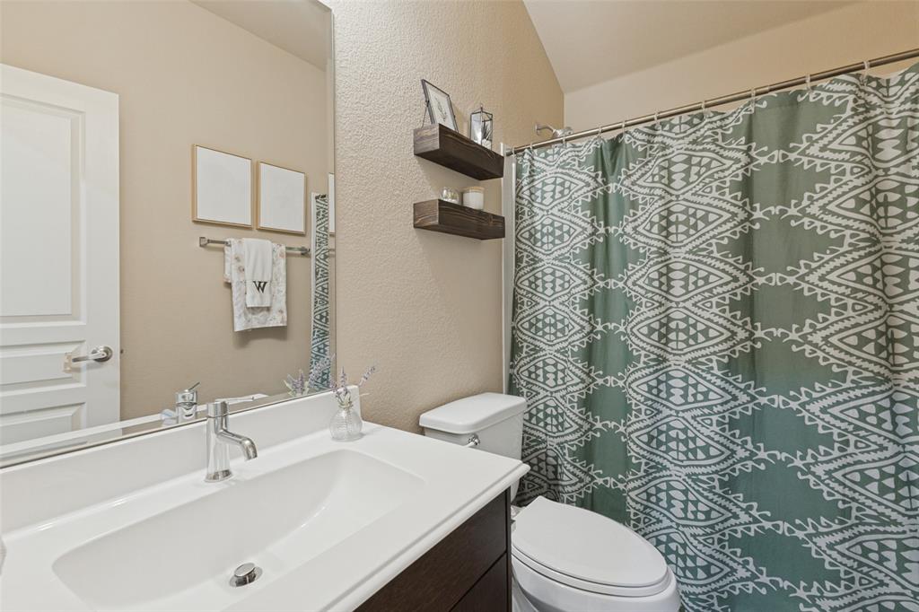 573 Providence Place Property Photo 20