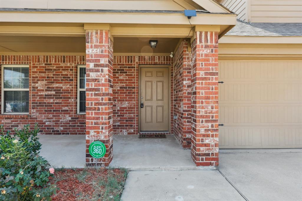 1180 Wentworth Way Property Photo 4