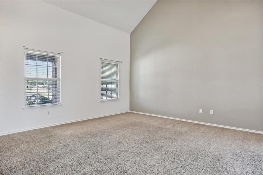 1180 Wentworth Way Property Photo 6
