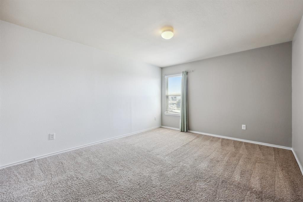 1180 Wentworth Way Property Photo 28