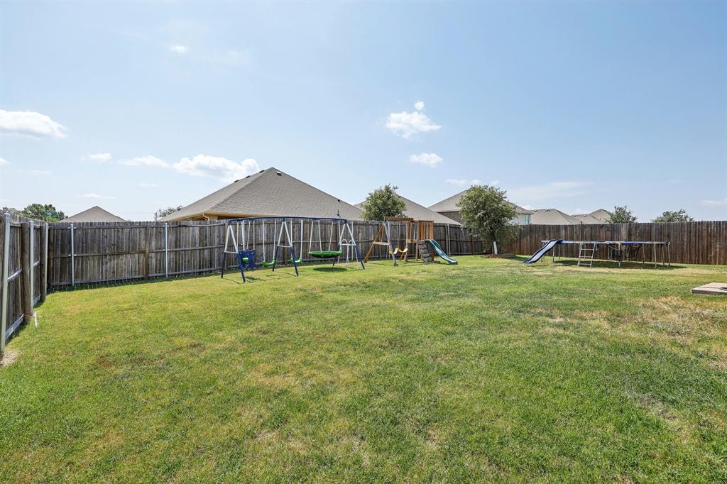 1180 Wentworth Way Property Photo 33