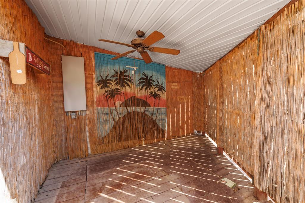 1018 Grand Avenue Property Photo 28