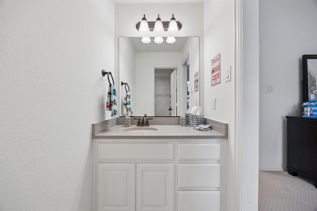 405 Cypress Garden Drive Property Photo 31