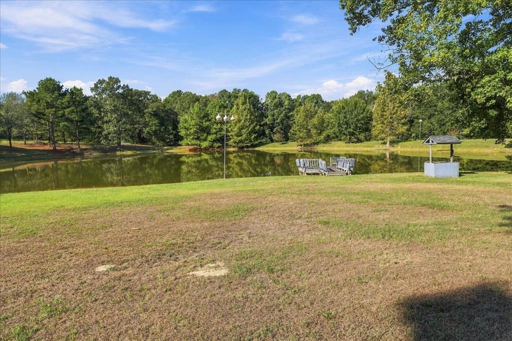 1135 County Road 2332 Property Photo 7