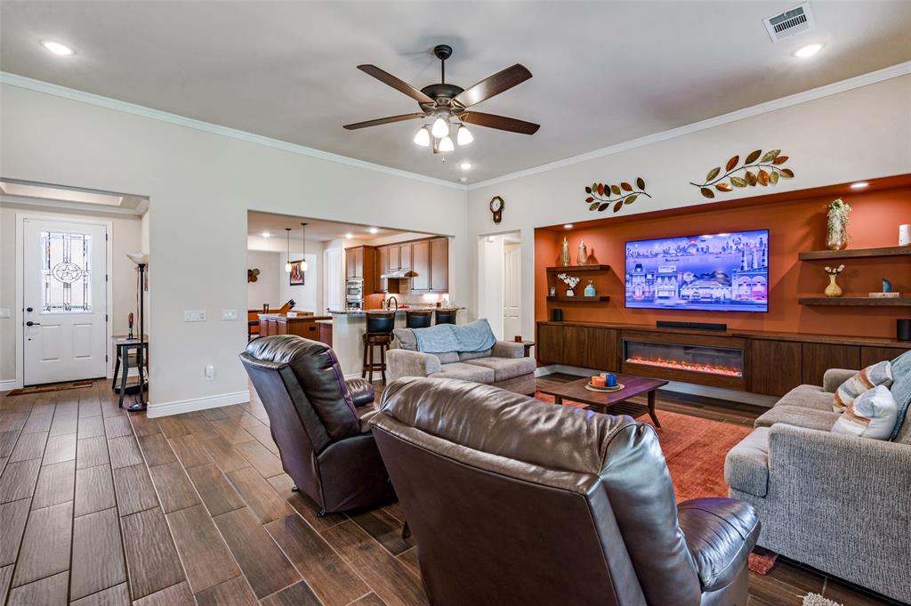 12509 Lockhart Drive Property Photo 8