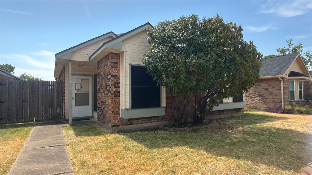 1422 Windmill Lane Property Photo 1