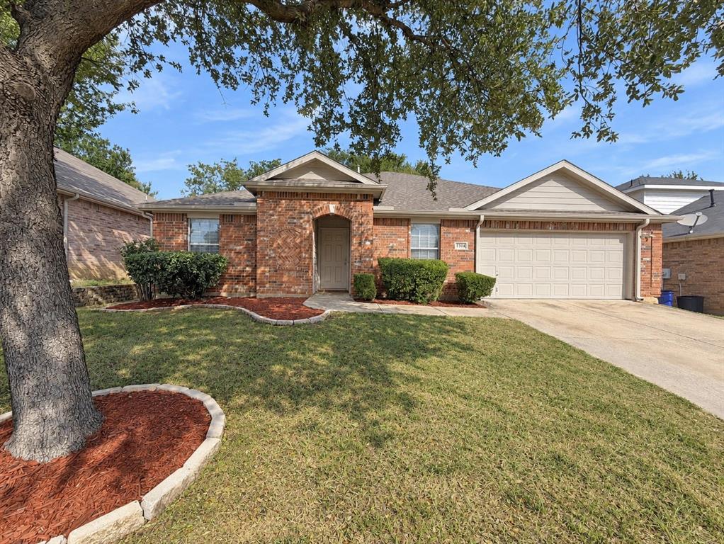 1314 Maple Terrace Drive Property Photo 1