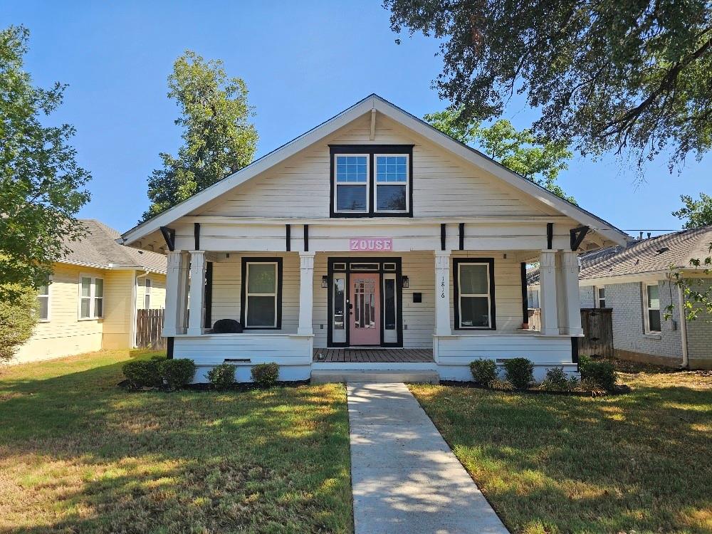 1816 S 5th Street Property Photo 1
