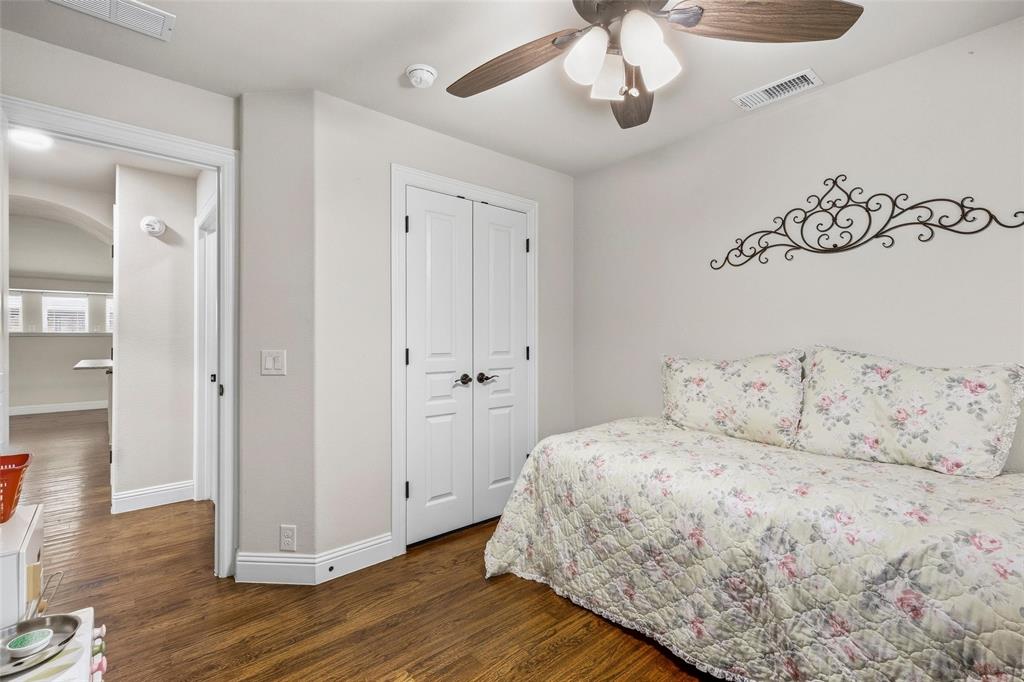 409 Milford Property Photo 24