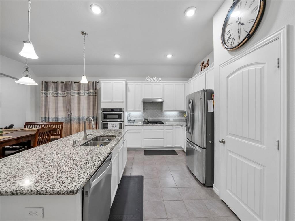 3017 Spring Creek Trail Property Photo 4