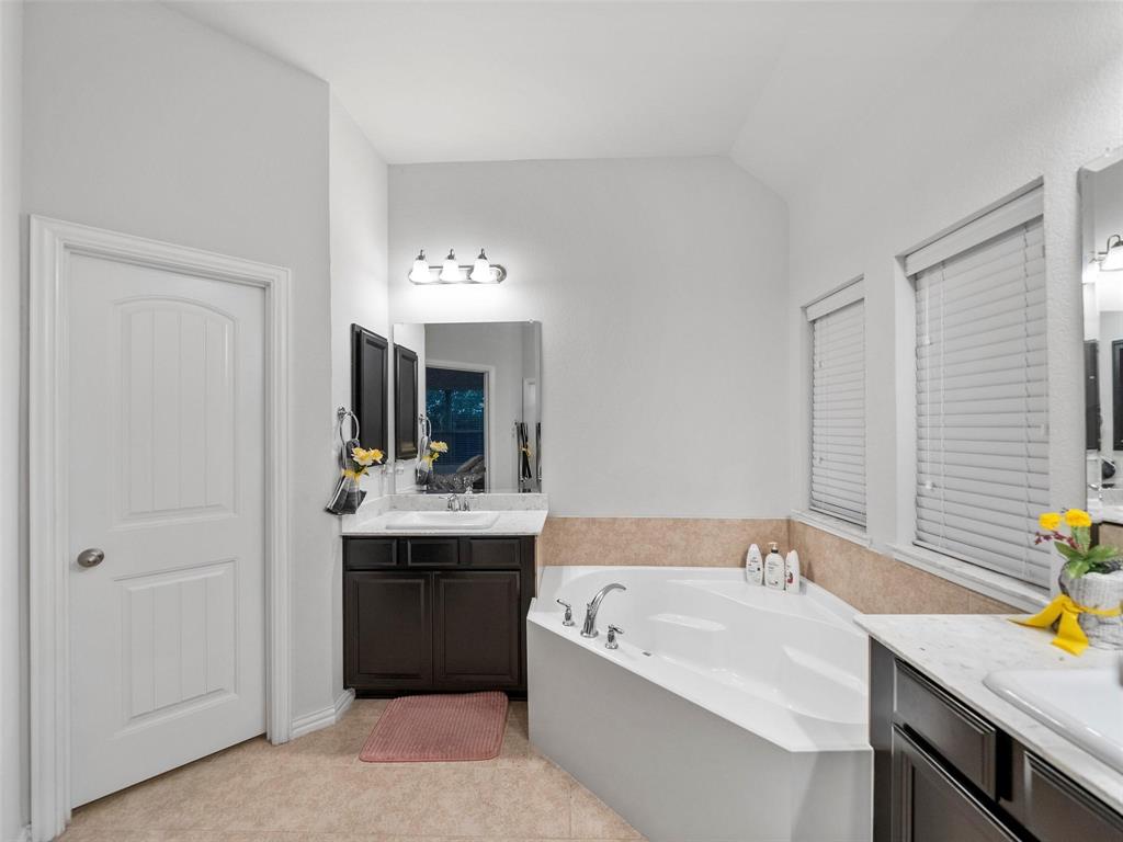 3017 Spring Creek Trail Property Photo 14