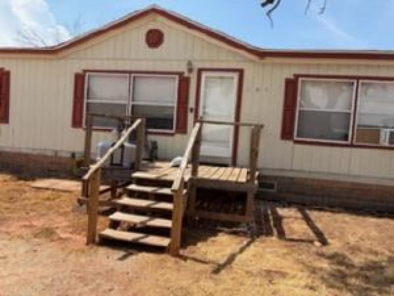 105 Seminole Street Property Photo 1