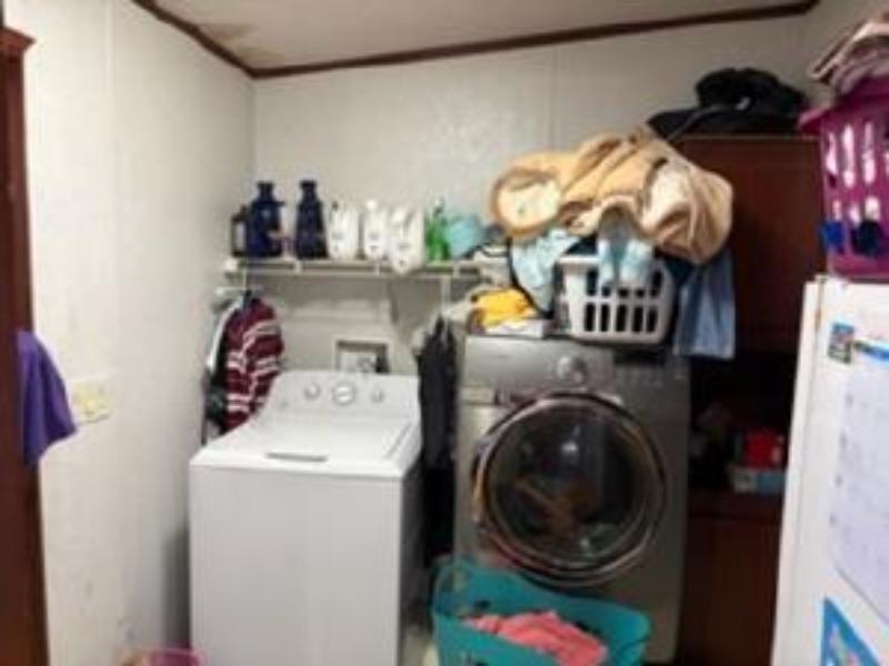 105 Seminole Street Property Photo 20