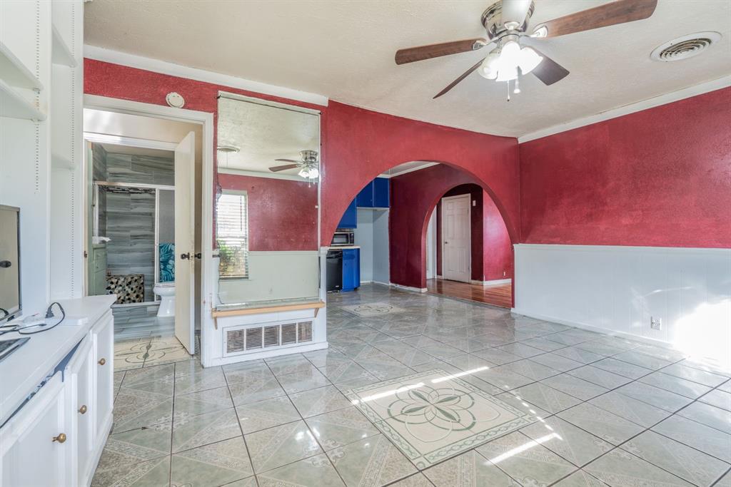 934 Indian Hills Drive Property Photo 4