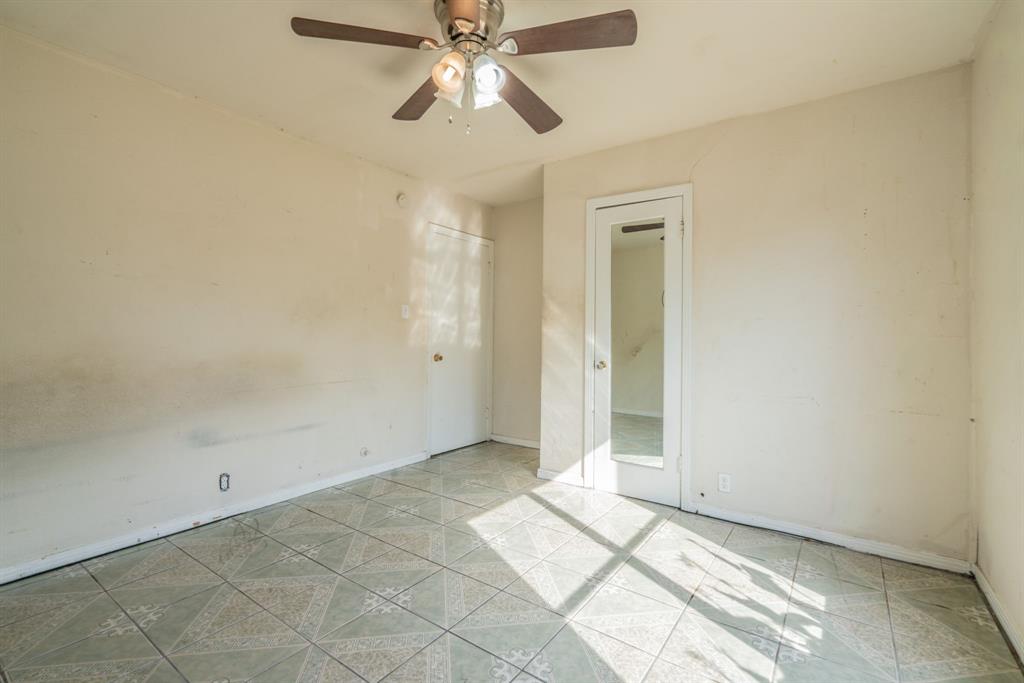 934 Indian Hills Drive Property Photo 14