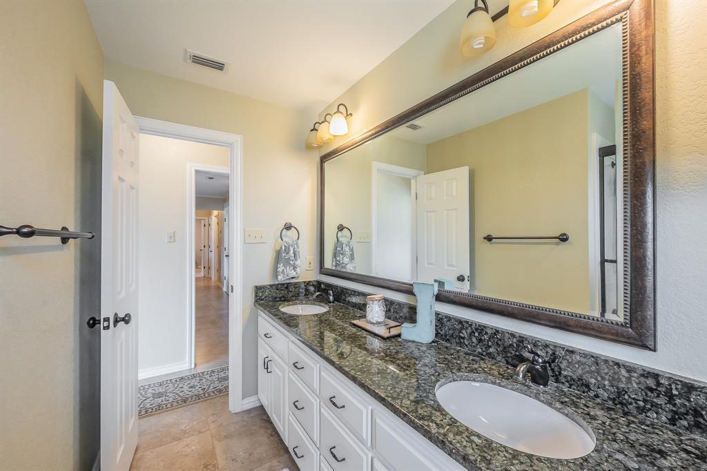 3713 Quail Run Property Photo 24