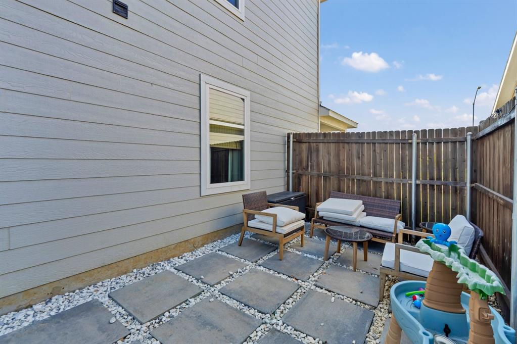 1417 Silver Spruce Lane Property Photo 19